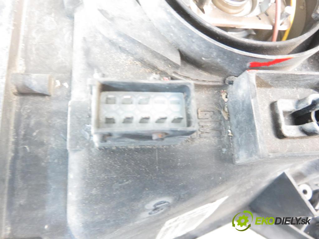 OPEL MERIVA A nadwozie wielkoprzestrzenne (MPV) (X03) MINIVAN 2005 66,00 1.4 16V Twinport - Z 14 XEP 1364,00 Svetlo LP 93321052