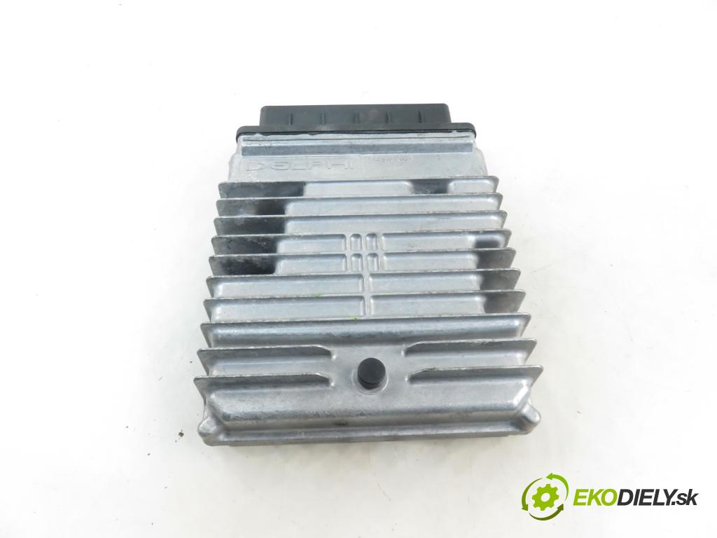 FORD MONDEO III (B5Y) LIFTBACK 2004 96,00 2.0 TDCi - N7BA 1998,00 Riadiaca jednotka Motor 4S7112A650MC ; 12230611