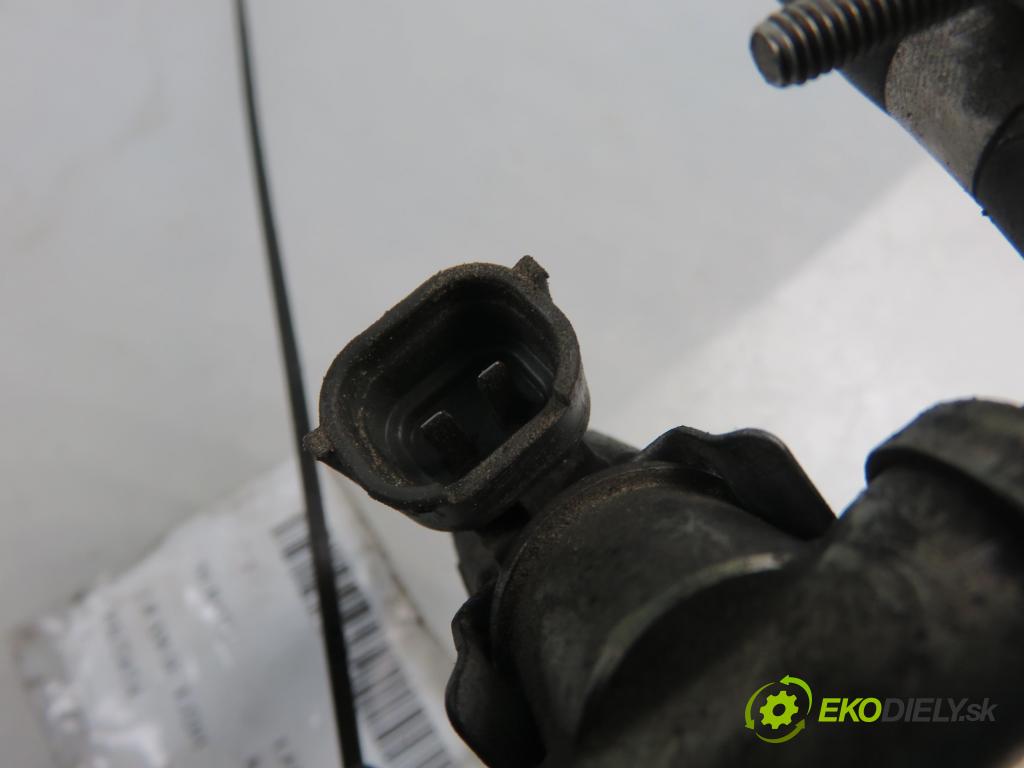 SUBARU LEGACY III Kombi (BH) KOMBI 2002 92,00 2.0 AWD 125 - EJ201 1994,00 Lišta vstrekovacia 17522AA740 ; FBJC101 (Vstrekovacie lišty)