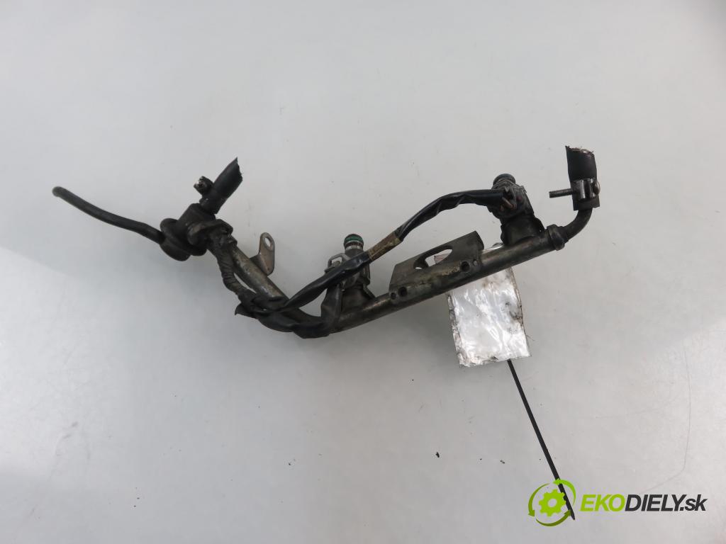 SUBARU LEGACY III Kombi (BH) KOMBI 2002 92,00 2.0 AWD 125 - EJ201 1994,00 Lišta vstrekovacia 17522AA740 ; FBJC101 (Vstrekovacie lišty)