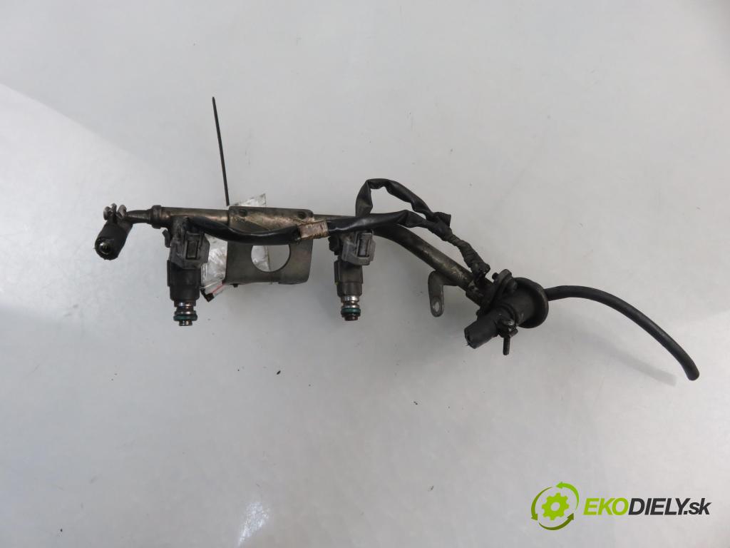 SUBARU LEGACY III Kombi (BH) KOMBI 2002 92,00 2.0 AWD 125 - EJ201 1994,00 Lišta vstrekovacia 17522AA740 ; FBJC101 (Vstrekovacie lišty)