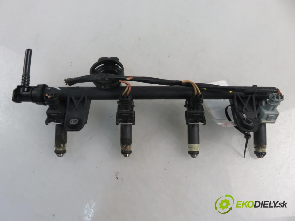 RENAULT THALIA I (LB0/1/2_) SEDAN 2005 55,00 1.4 - K7J 700 1390,00 Lišta vstrekovacia ITGM60 ; H274263 ; 7700274294 (Vstrekovacie lišty)