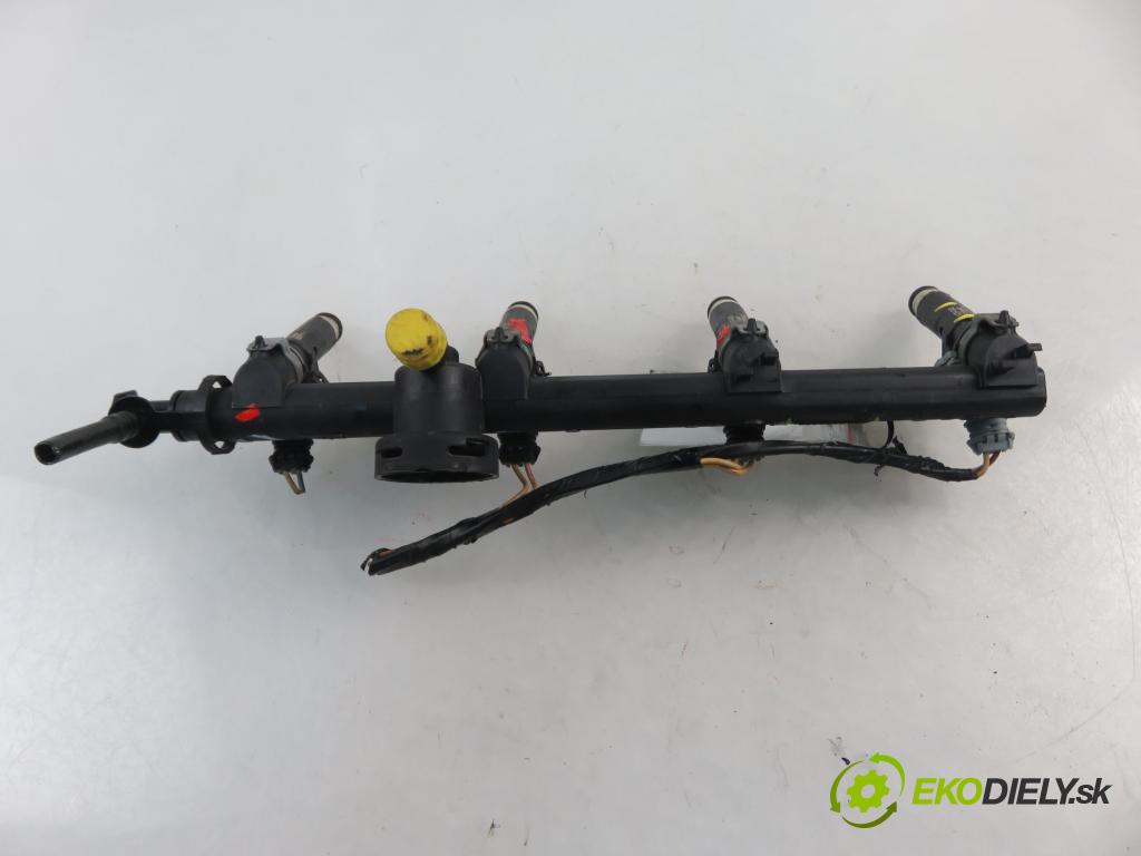 RENAULT THALIA I (LB0/1/2_) SEDAN 2005 55,00 1.4 - K7J 700 1390,00 Lišta vstrekovacia ITGM60 ; H274263 ; 7700274294 (Vstrekovacie lišty)