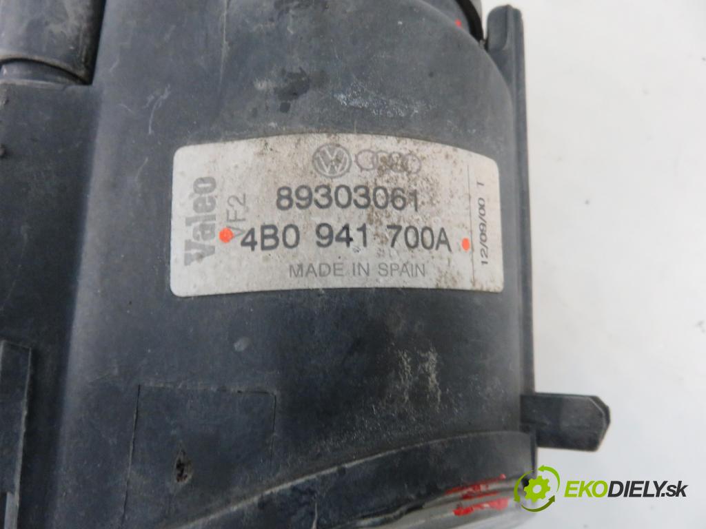 AUDI A6 Avant (4B5, C5) KOMBI 2000 121,00 2.4 - AML 2393,00 hmlové svetlo, hmlovka P 4B0941700A
