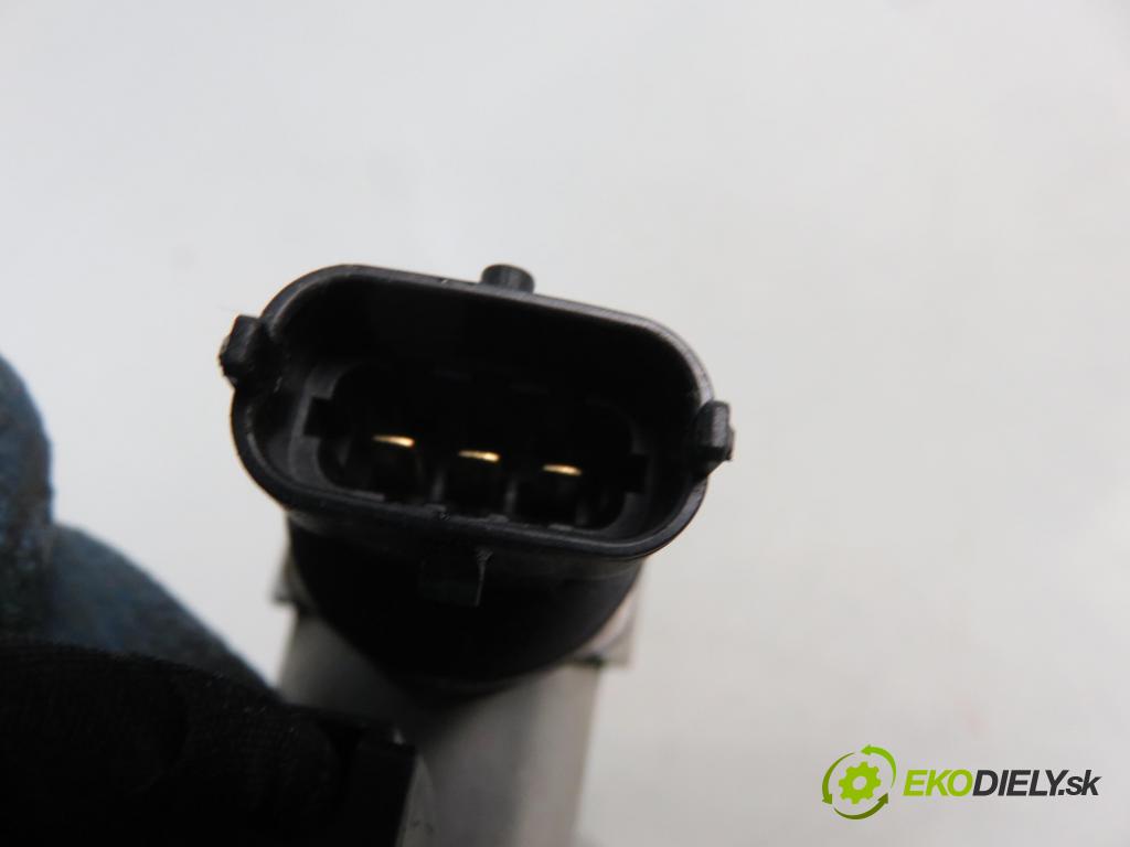 OPEL INSIGNIA A (G09) SEDAN 2011 0,00 2.0 Turbo (68) - A 20 NHT 1998,00 Lišta vstrekovacia 12621643 ; 0261555059 (Vstrekovacie lišty)