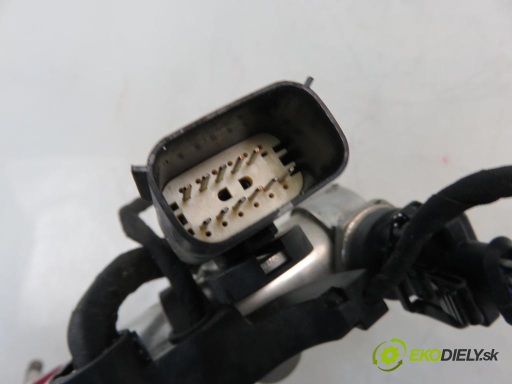 OPEL INSIGNIA A (G09) SEDAN 2011 0,00 2.0 Turbo (68) - A 20 NHT 1998,00 Lišta vstrekovacia 12621643 ; 0261555059 (Vstrekovacie lišty)