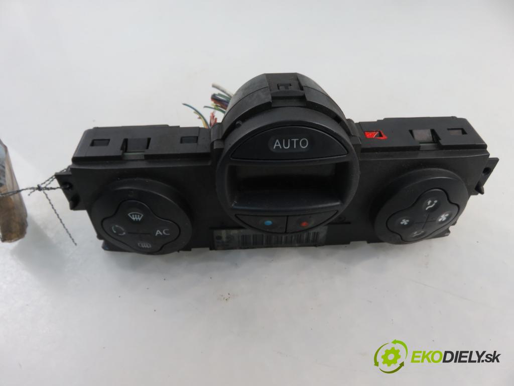 RENAULT MEGANE II (BM0/1_, CM0/1_) HB 2003 88,00 1.9 dCi 120 - F9Q 800 1870,00 Panel kúrenia KLIMATRONIK 69340005