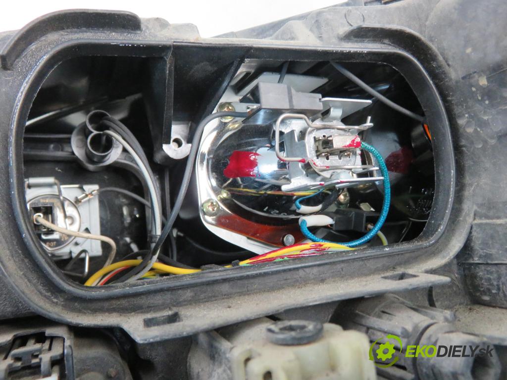 MAZDA 6 Station Wagon (GY) KOMBI 2004 100,00 2.0 DI 136 - RF5C 1998,00 Svetlo PP F014002477R ; 1307329086