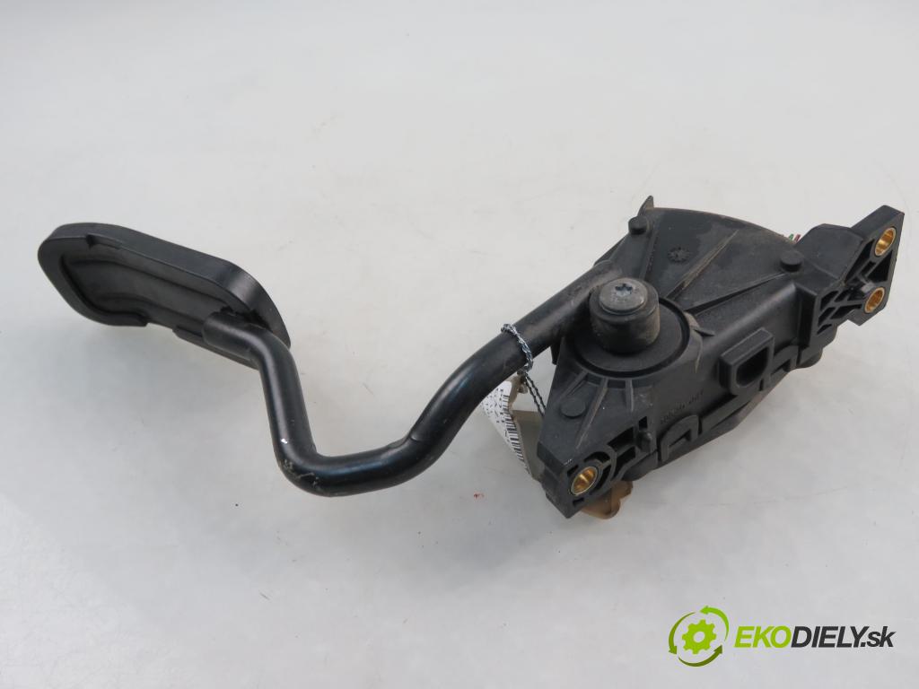 SEAT ALHAMBRA (7V8, 7V9) VAN 2000 85,00 1.9 TDI PD 115 - AUY 1896,00 Potenciometer plynového pedálu 7M3721603B ; YM219F836AA (Pedále)