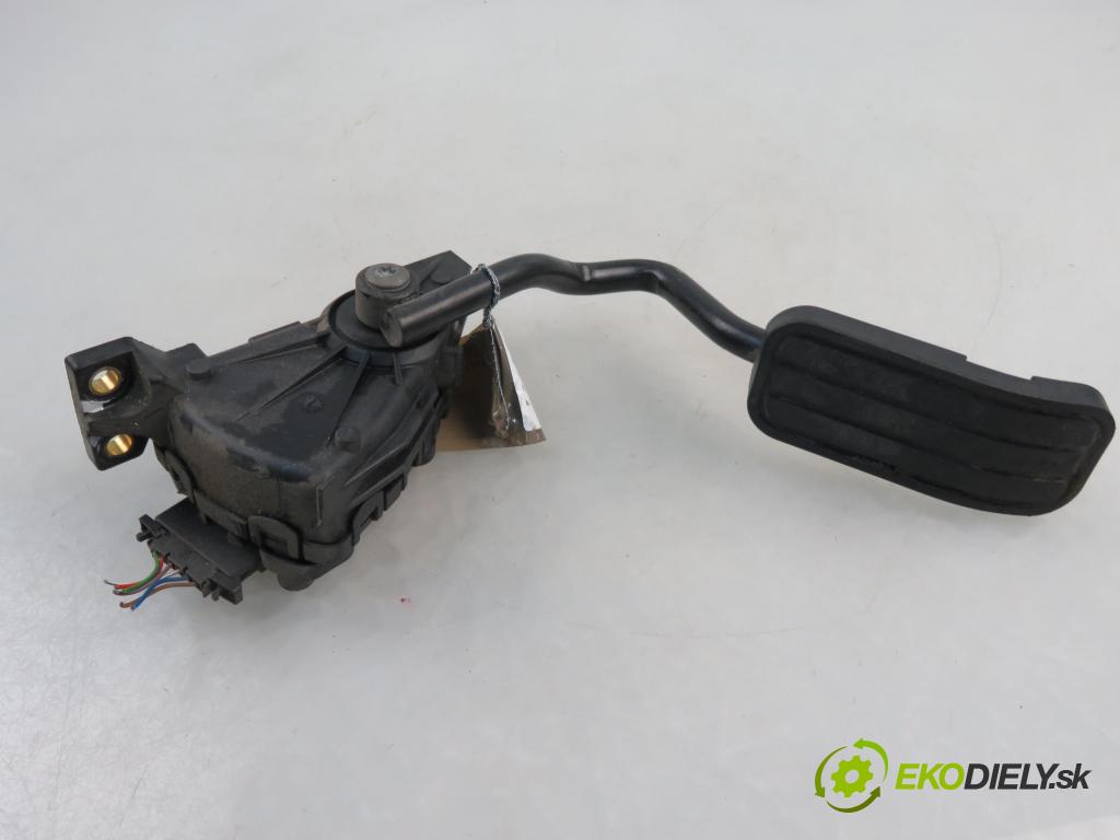 SEAT ALHAMBRA (7V8, 7V9) VAN 2000 85,00 1.9 TDI PD 115 - AUY 1896,00 Potenciometer plynového pedálu 7M3721603B ; YM219F836AA (Pedále)