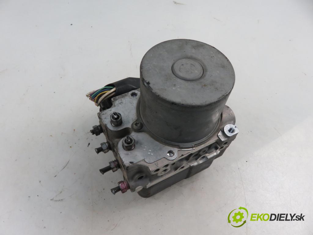 TOYOTA URBAN CRUISER (_P1_) CROSSOVER 2009 66,00 1.4 D-4D 4WD 90 - 1ND-TV 1364,00 Pumpa ABS 4454052170 ; 8954152A10 ; 1338006010 (Pumpy ABS)