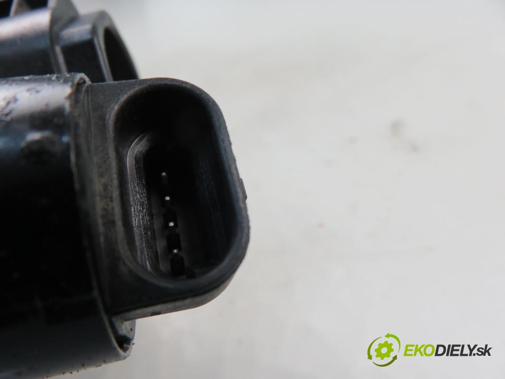 RENAULT THALIA I (LB0/1/2_) SEDAN 2005 55,00 1.4 - K7J 700 1390,00 Škrtiaca klapka 7700273699F ; 97089100 (Škrtiace klapky)