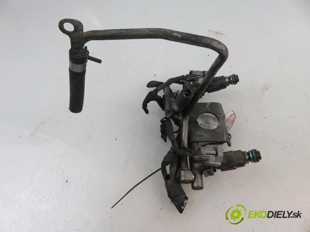 SUBARU LEGACY III Kombi (BH) KOMBI 2002 92,00 2.0 AWD 125 - EJ201 1994,00 Lišta vstrekovacia FBJC101 (Vstrekovacie lišty)