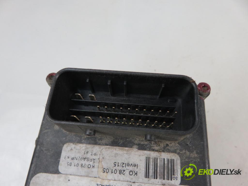 PEUGEOT 407 SW (6E_) KOMBI 2005 80,00 1.6 HDi 110 - 9HZ (DV6TED4) 1560,00 Pumpa ABS S118676001 ; 15732101 ; 9657462080 (Pumpy ABS)