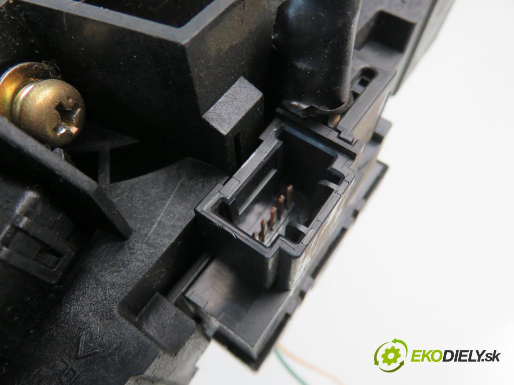 HONDA CIVIC VII Hatchback (EU, EP, EV) HB 2001 55,00 1.4 i 75 - D14Z6 1396,00 páčka/prepínač 