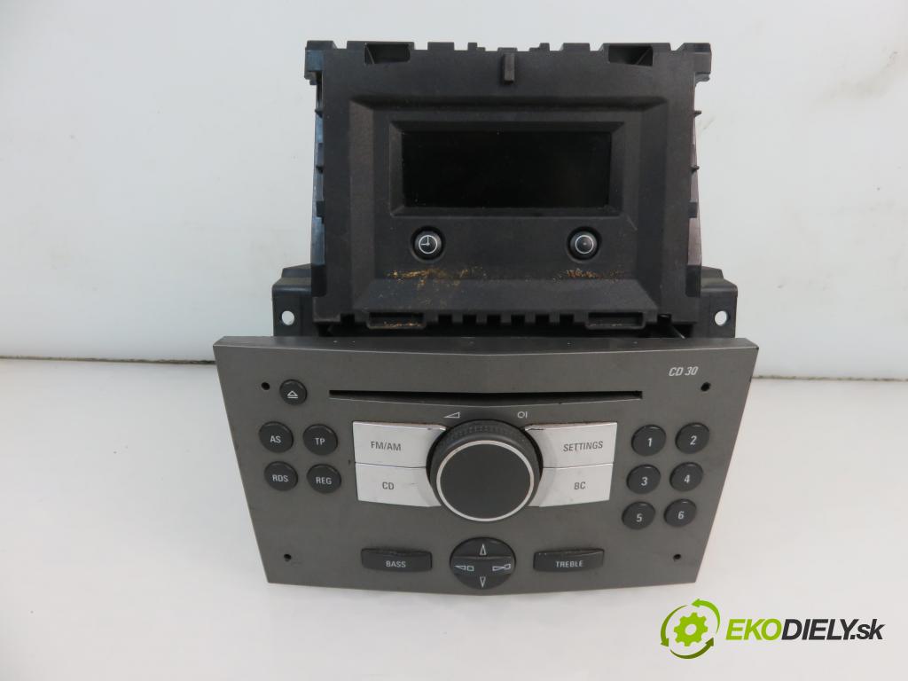 OPEL ZAFIRA B (A05) VAN 2006 88,00 1.9 CDTI 8V 120 - Z 19 DT 1910,00 RADIO CD 13190856 ; 13208194
