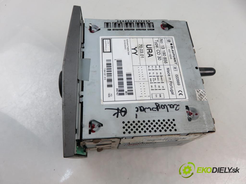 OPEL ZAFIRA B (A05) VAN 2006 88,00 1.9 CDTI 8V 120 - Z 19 DT 1910,00 RADIO CD 13190856 ; 13208194