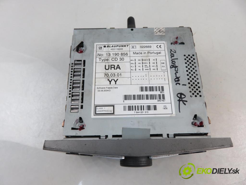 OPEL ZAFIRA B (A05) VAN 2006 88,00 1.9 CDTI 8V 120 - Z 19 DT 1910,00 RADIO CD 13190856 ; 13208194