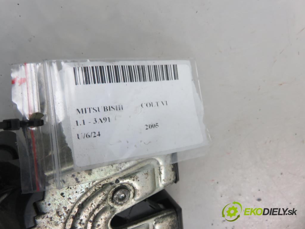 MITSUBISHI COLT VI (Z3_A, Z2_A) HB 2005 55,00 1.1 - 3A91 1124,00 zámok dveří kufr EL. MR959188
