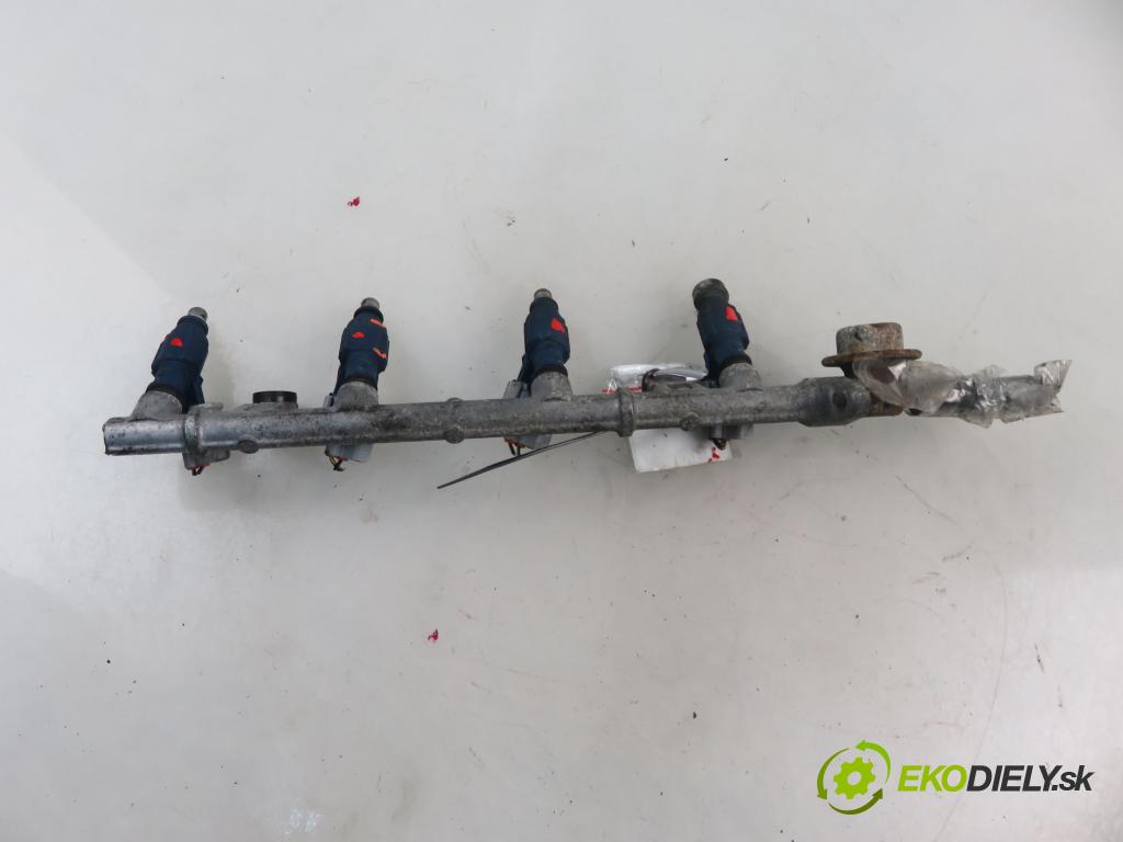 TOYOTA YARIS (_P1_) HB 2002 50,00 1.0 VVT- i 68 - 1SZ-FE 998,00 Lišta vstrekovacia 0280156067 (Vstrekovacie lišty)