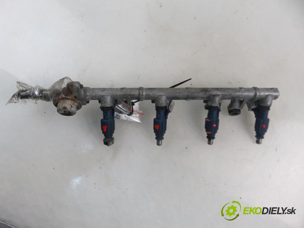 TOYOTA YARIS (_P1_) HB 2002 50,00 1.0 VVT- i 68 - 1SZ-FE 998,00 Lišta vstrekovacia 0280156067 (Vstrekovacie lišty)