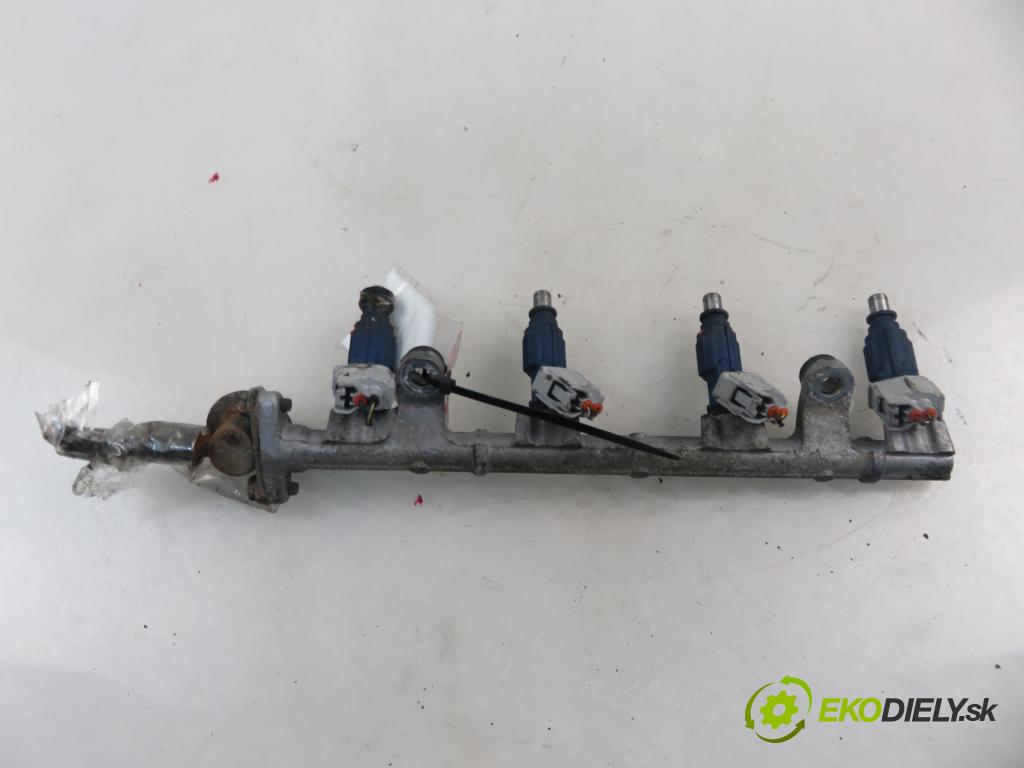 TOYOTA YARIS (_P1_) HB 2002 50,00 1.0 VVT- i 68 - 1SZ-FE 998,00 Lišta vstrekovacia 0280156067 (Vstrekovacie lišty)