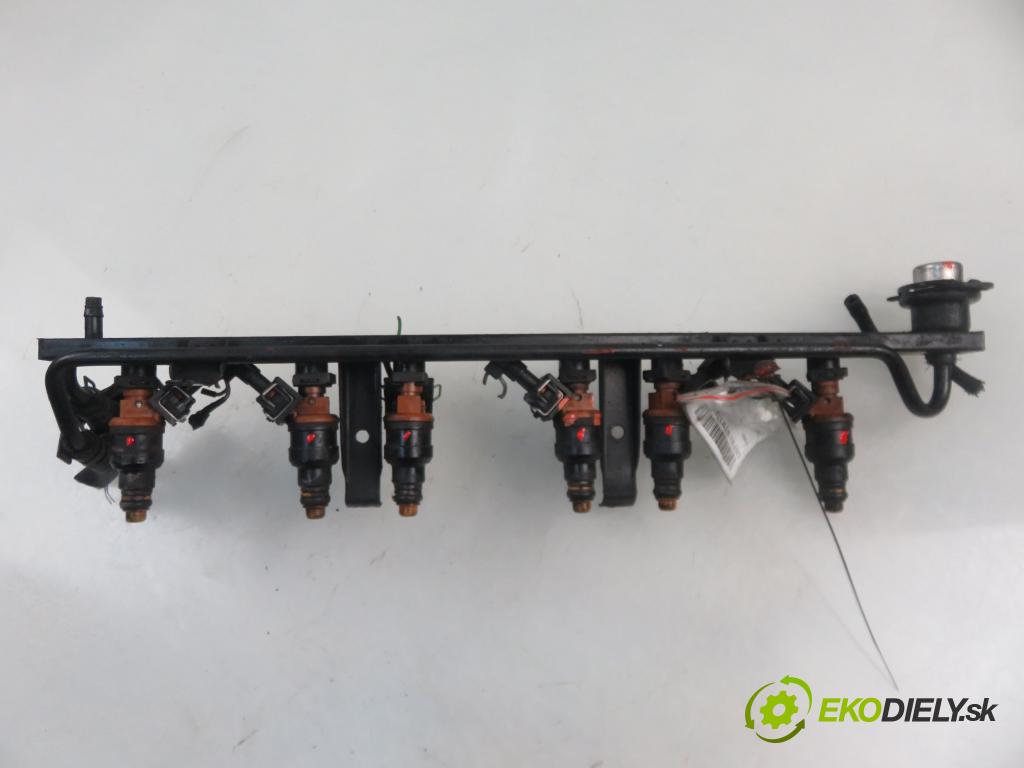 FORD GALAXY (WGR) MINIVAN 1996 128,00 2.8 i V6 - AMY 2792,00 Lišta vstrekovacia 0280150953 (Vstrekovacie lišty)