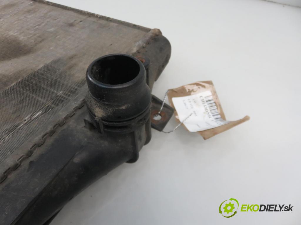 VW GOLF V (1K1) HB 2004 77,00 1.9 TDI PD 105 - BKC 1896,00 chladič vody 1K0121253AA