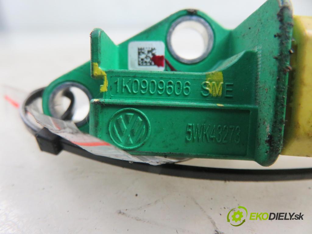 AUDI A6 (4F2, C6) SEDAN 2006 165,00 3.0 TDI quattro - BMK 2967,00 Snímač nárazu 1K0909606 (Snímače nárazu)