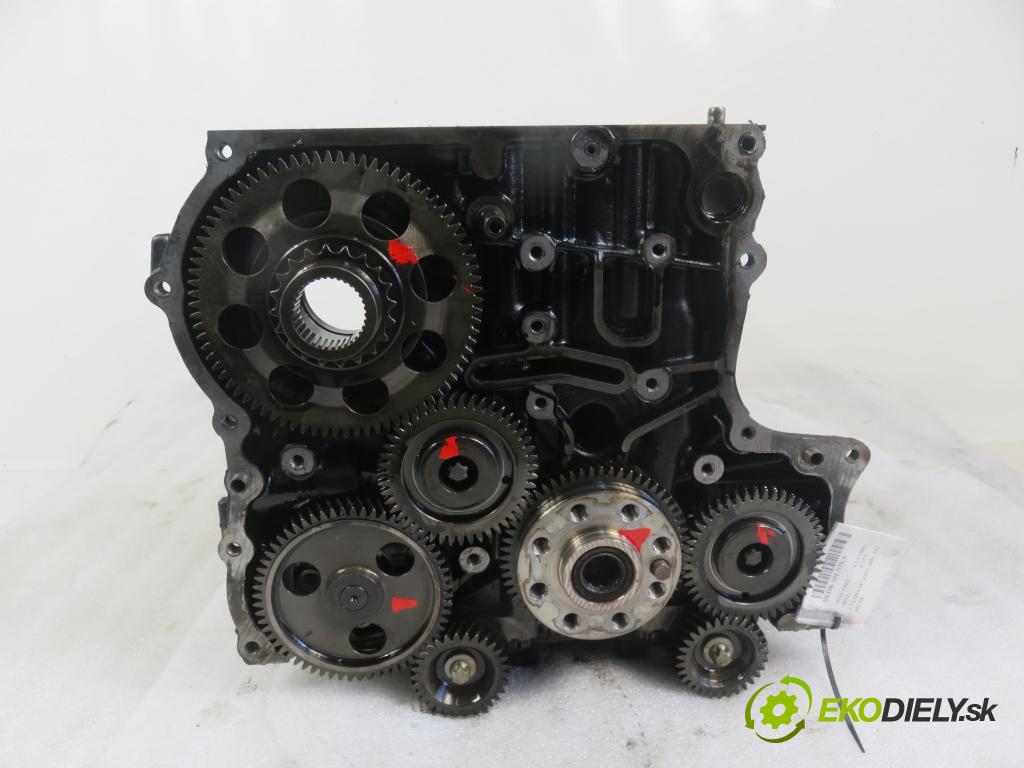 MERCEDES-BENZ CLA coupe (C117) COUPE 2013 130,00 CLA 220 CDI / d (117.303) 177 - OM 651.930 2143,00 blok Motor OM651930 (Blok motora)