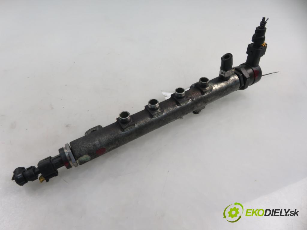 SAAB 9-3 (YS3F) SEDAN 2005 110,00 1.9 TiD - Z 19 DTH 1910,00 Lišta vstrekovacia 0445214057 ; 0281002507  (Vstrekovacie lišty)