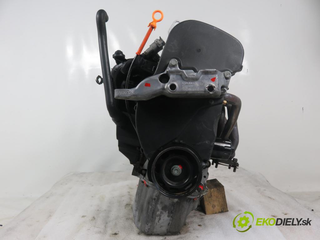 VW GOLF IV (1J1) HB 1998 55,00 1.4 16V 75 - AKQ 1390,00 Motor benz. AKQ