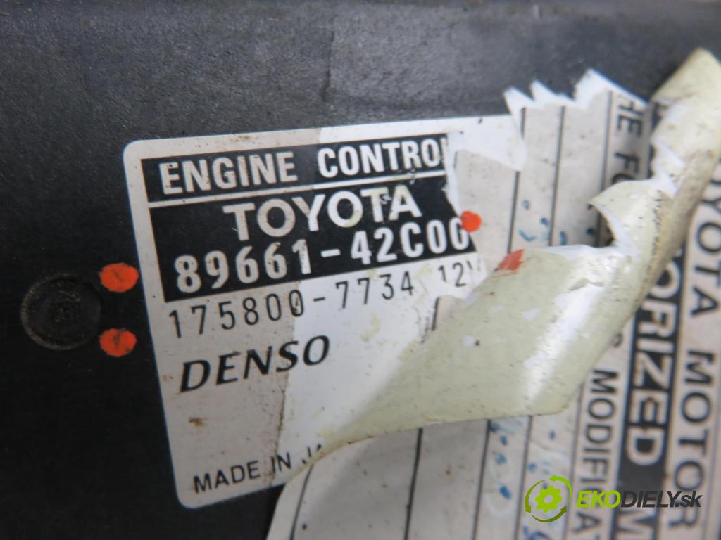 TOYOTA RAV 4 III (_A3_) SUV 2007 130,00 2.2 D 4WD 177 - 2AD-FHV 2231,00 Riadiaca jednotka Motor 8966142C00 ; 1758007734
