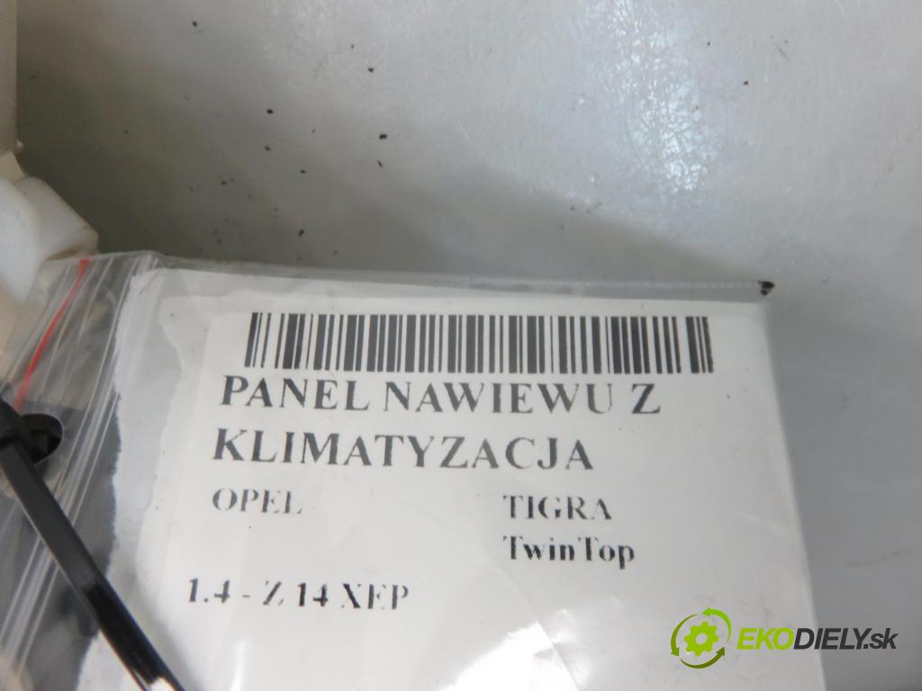 OPEL TIGRA TwinTop (X04) COUPE-CABRIO 2005 66,00 1.4 - Z 14 XEP 1364,00 Panel kúrenia KLIMATIZACE: