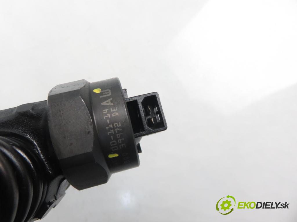SEAT ALHAMBRA (7V8, 7V9) VAN 2000 85,00 1.9 TDI PD 115 - AUY 1896,00 Vstrekovač 038130073AC ; 0414720029 (Vstrekovače)