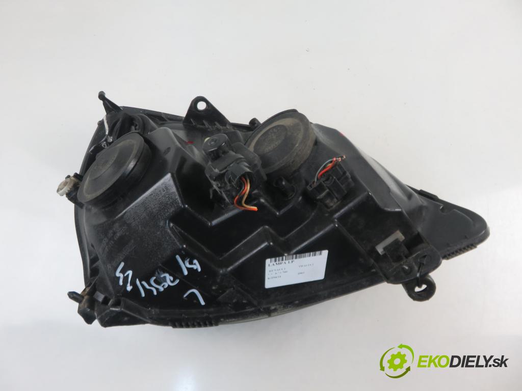 RENAULT THALIA I (LB0/1/2_) SEDAN 2003 55,00 1.4 - K7J 700 1390,00 Svetlo LP 8200228791