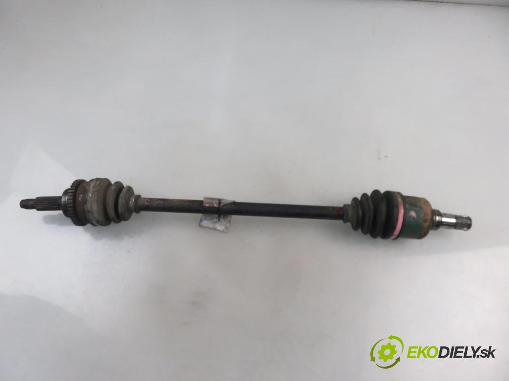 SUZUKI BALENO (EG) KOMBI 2001 72,00 1.6 i 16V (SY416) - G16B 1590,00 Poloos LT 