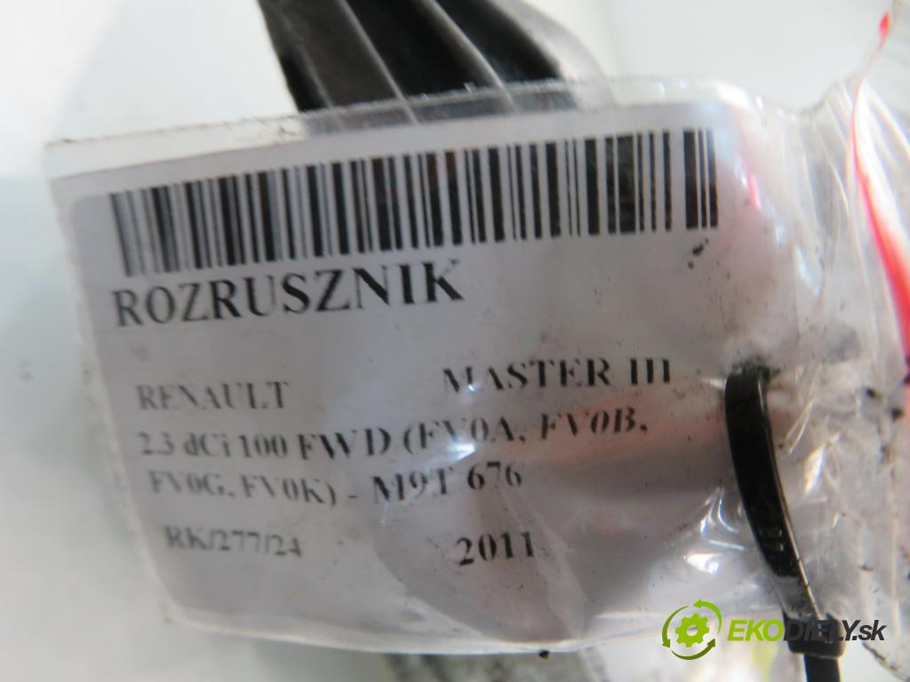 RENAULT MASTER III Skrzynia (FV) FURGON 2011 74,00 2.3 dCi 100 FWD - M9T 676 2298,00 startér S3061 (Startéry)