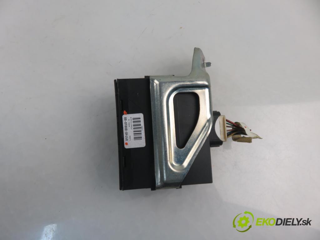 TOYOTA AYGO (_B1_) HB 2006 50,00 1.0 68 - 1KR-FE 998,00 MODUL komfortu 897400H01000