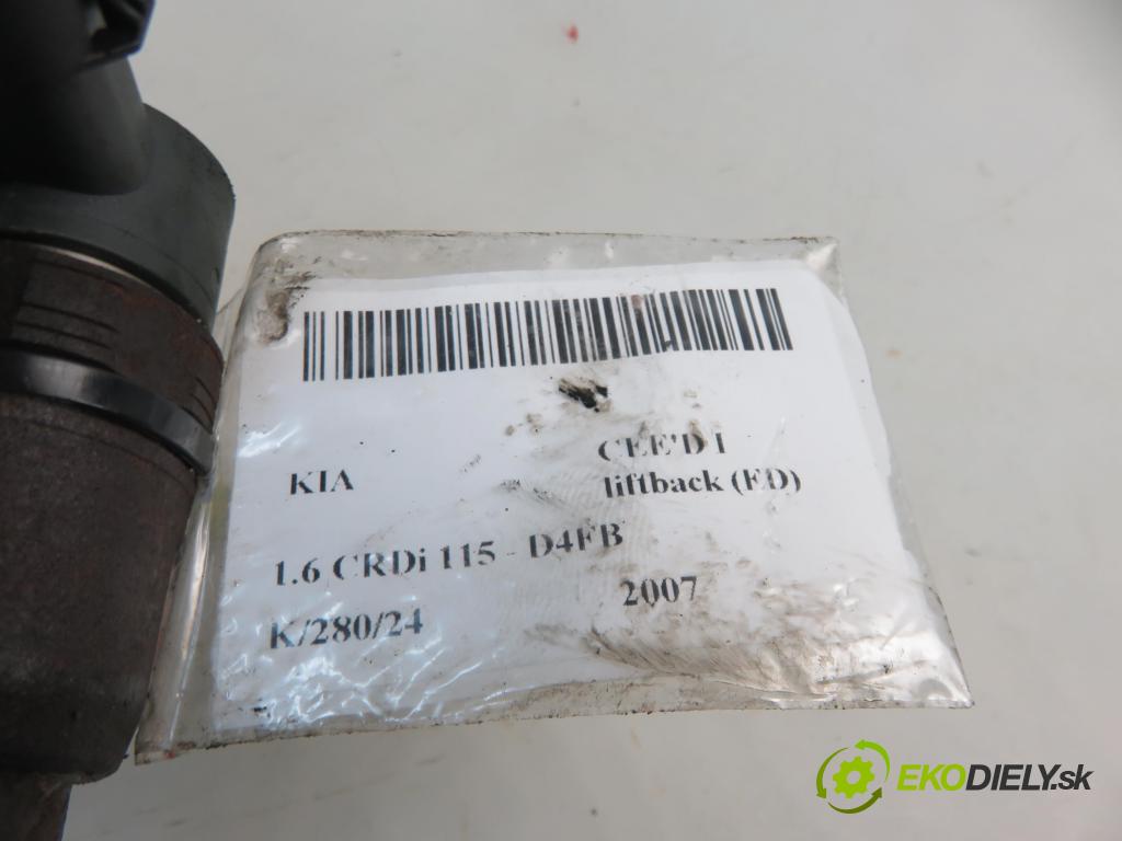 KIA CEE'D liftback (ED) HB 2007 85,00 1.6 CRDi 115 - D4FB 1582,00 vstrekovač 338002A400 ; 0445110256 (Vstrekovače)