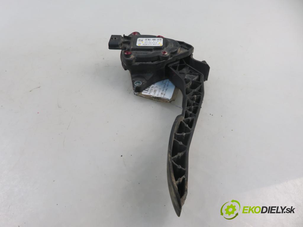 RENAULT MASTER III Skrzynia (FV) FURGON 2011 74,00 2.3 dCi 100 FWD - M9T 676 2298,00 Potenciometer plynového pedálu 8200672367C ; 6PV00997800 (Pedále)