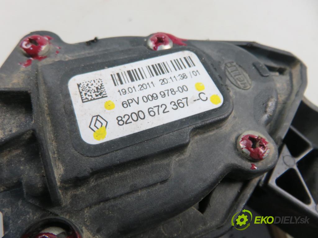 RENAULT MASTER III Skrzynia (FV) FURGON 2011 74,00 2.3 dCi 100 FWD - M9T 676 2298,00 Potenciometer plynového pedálu 8200672367C ; 6PV00997800 (Pedále)
