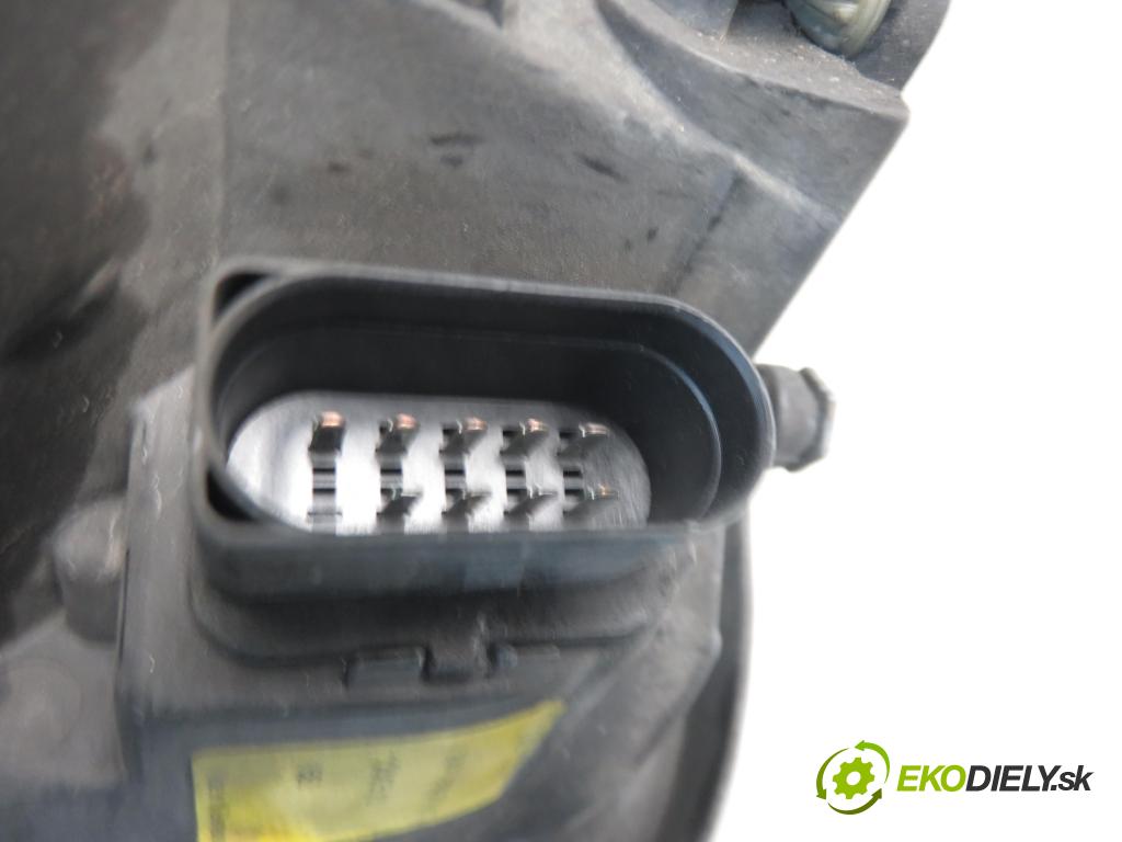 SEAT ALHAMBRA (7V8, 7V9) MINIVAN 2004 85,00 1.9 TDI PD 115 - AUY 1896,00 Svetlo LP 0301182211 ; 7M7941015N