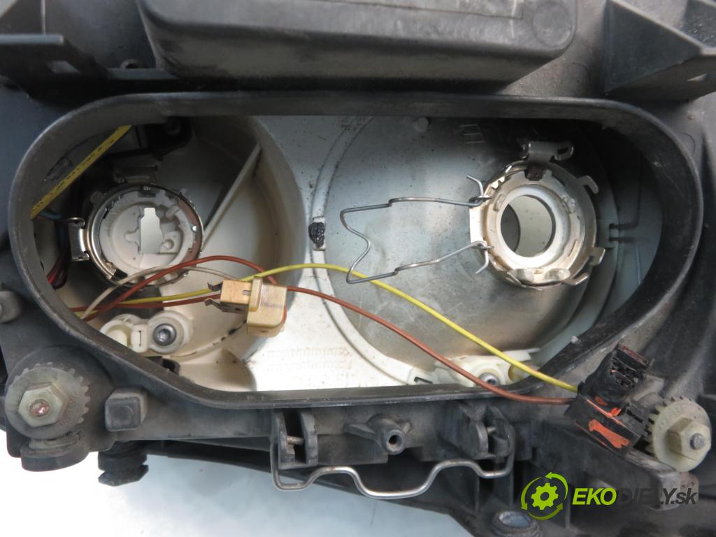 SEAT ALHAMBRA (7V8, 7V9) MINIVAN 2004 85,00 1.9 TDI PD 115 - AUY 1896,00 Svetlo LP 0301182211 ; 7M7941015N