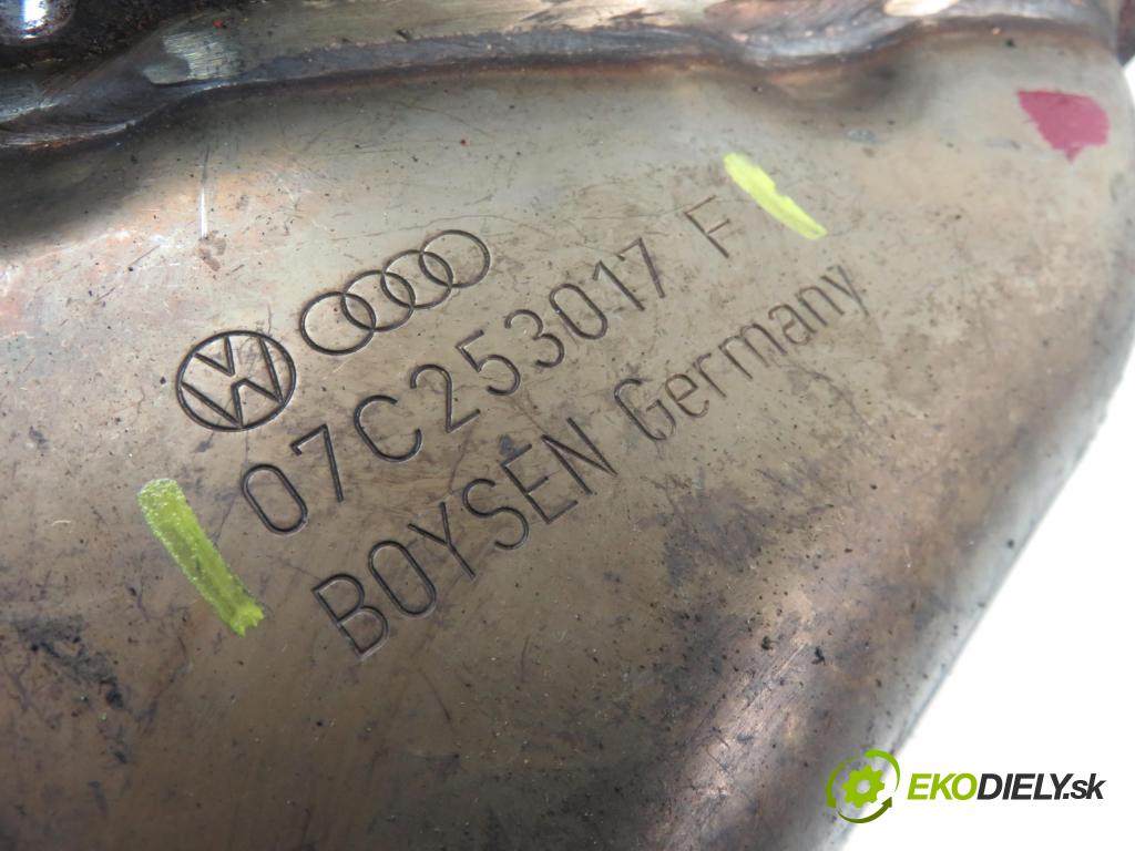 VW PHAETON (3D1, 3D2, 3D3, 3D4, 3D6, 3D7, 3D8, 3D9) SEDAN 2004 309,00 6.0 W12 4motion - BAN 5998,00 potrubí VYČERPAT: 07C253017F (Výfukové potrubí)