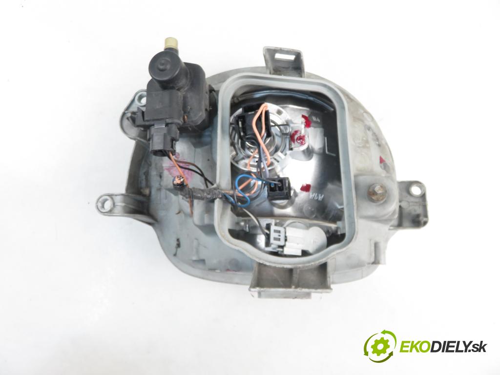 RENAULT TWINGO I (C06_) HB 2002 44,00 1.2 16V (C060) - D4F 708 1149,00 Svetlo LP