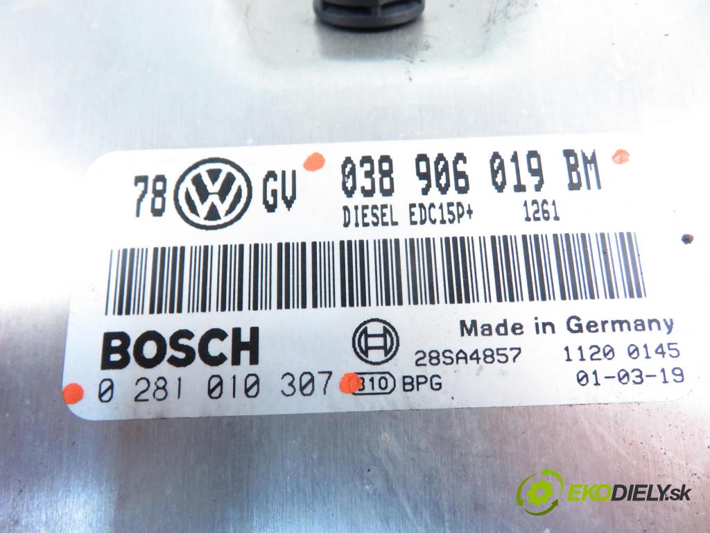 VW PASSAT B5 Variant (3B5) KOMBI 2001 74,00 1.9 TDI - AVB 1896,00 Riadiaca jednotka Motor 038906019BM ; 0281010307