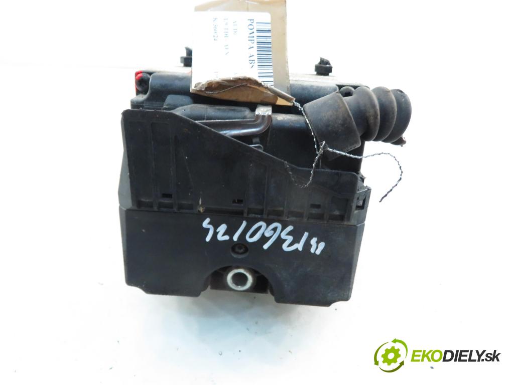 AUDI A4 (8D2, B5) SEDAN 1996 81,00 1.9 TDI 110 - AFN 1896,00 Pumpa ABS 8D0614111F (Pumpy ABS)