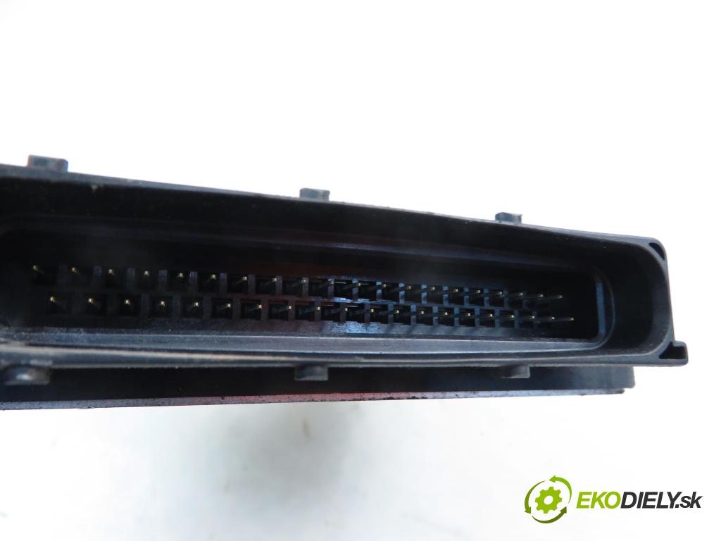 LANCIA LYBRA (839_) SEDAN 2001 96,00 1.8 16V (839AXB1A, 839AXG1A) - 839 A4.000 1747,00 Riadiaca jednotka Motor 46751074