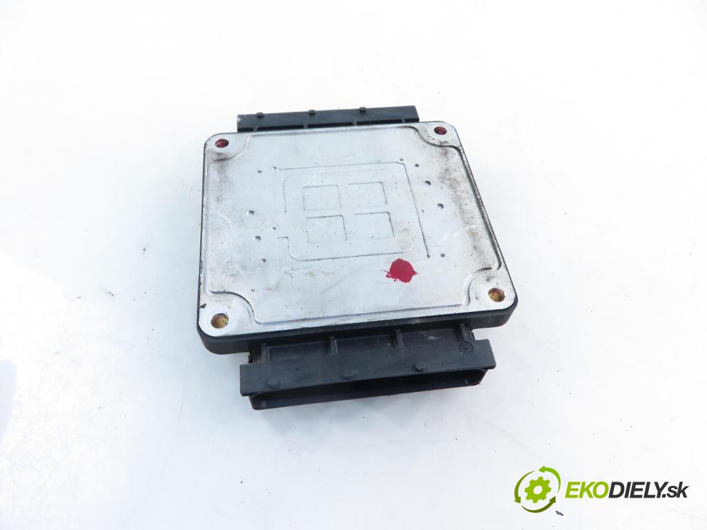 LANCIA LYBRA (839_) SEDAN 2001 96,00 1.8 16V (839AXB1A, 839AXG1A) - 839 A4.000 1747,00 Riadiaca jednotka Motor 46751074
